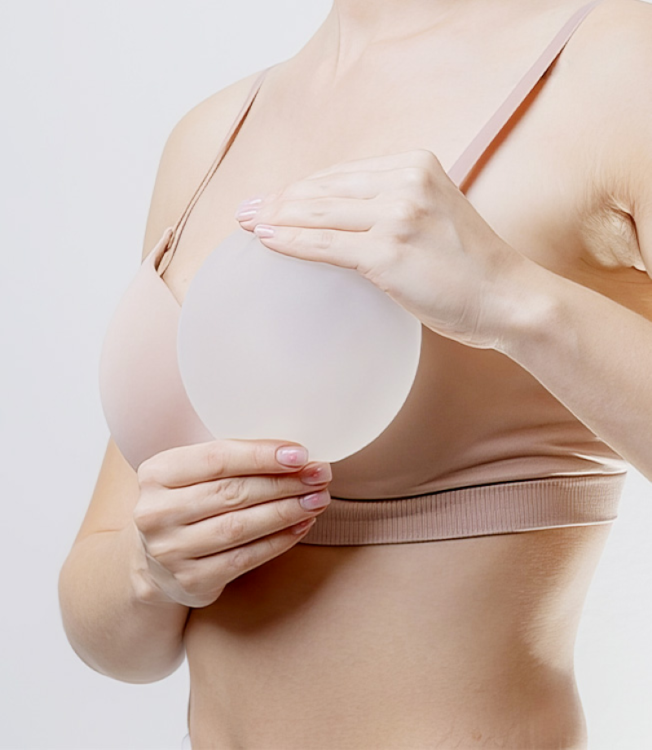 Phẫu thuật nâng ngực tại TP.HCM – Thạc sĩ, Bác sĩ Phạm Hồ Nam