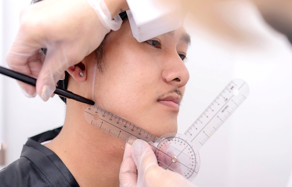 lam-dep-cho-nam-gioi-tphcm-pham-ho-nam