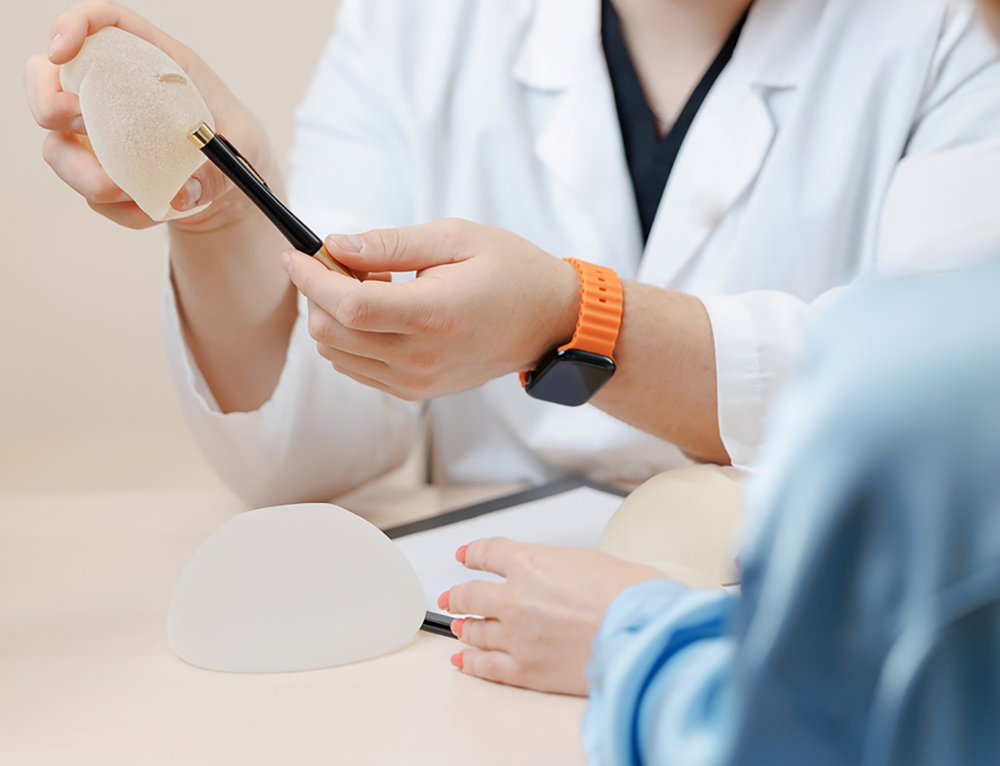 Tư vấn nâng ngực tại TP.HCM – Thạc sĩ, Bác sĩ Phạm Hồ Nam